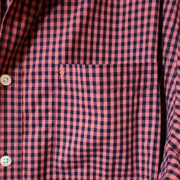 IZOD Checkered Button Down Shirt - Picture 4 of 6